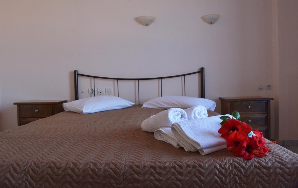 Elli Rooms 帕蒂迪里奥 客房 照片